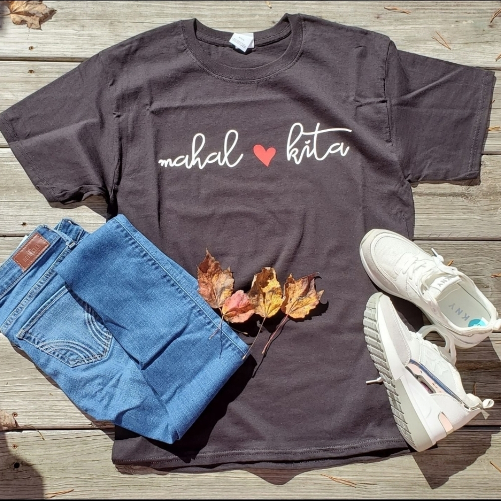 Tagalog print t-shirt